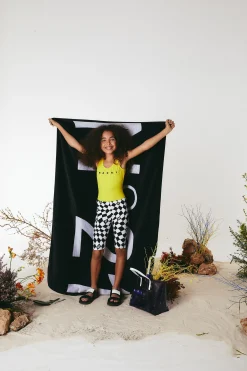 N°21 Asciugamano Maxi Logo | Bambino Moda Mare | Moda Mare