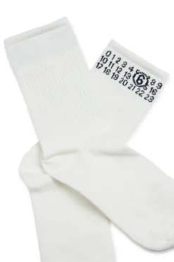 MM6 MAISON MARGIELA Calzini a costine con numeric logo | Bambino Calzini | Logomania