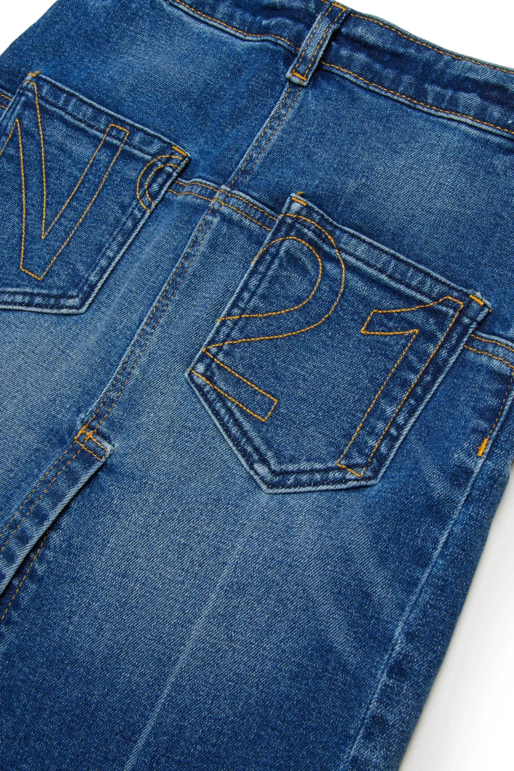 N°21 Gonna in denim effetto vissuto | Gonne