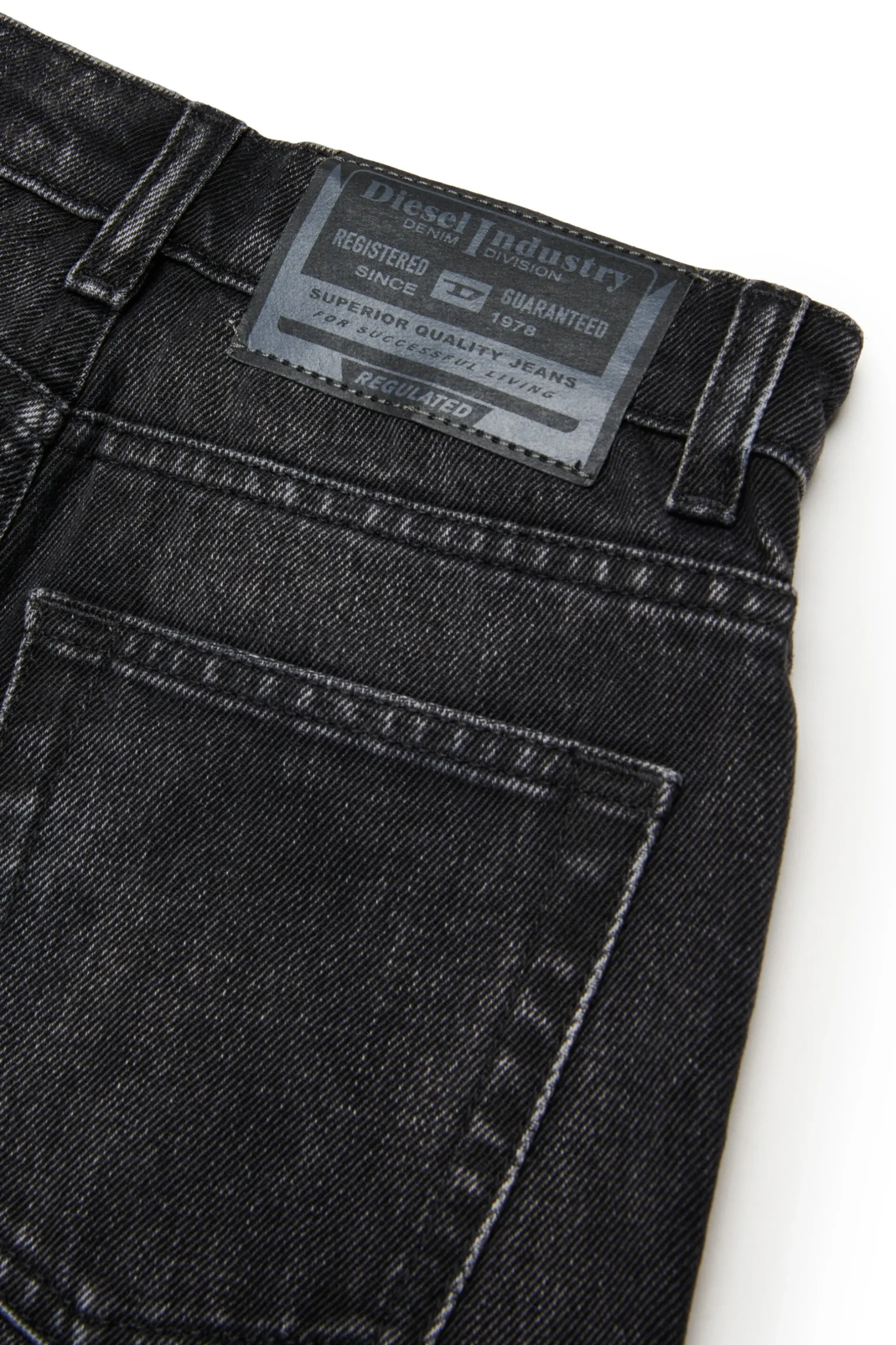 DIESEL Jeans straight nero con strappi - D-Argjx | Bambino Jeans | Denim-Mania
