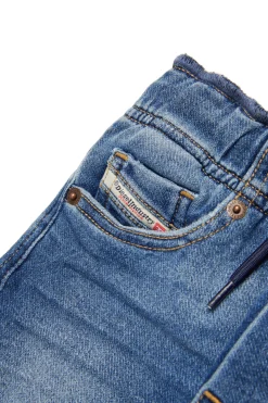 DIESEL JoggJeans® relaxed blu medio con rotture - D-Marcie-B | Bambino Jeans | Denim-Mania