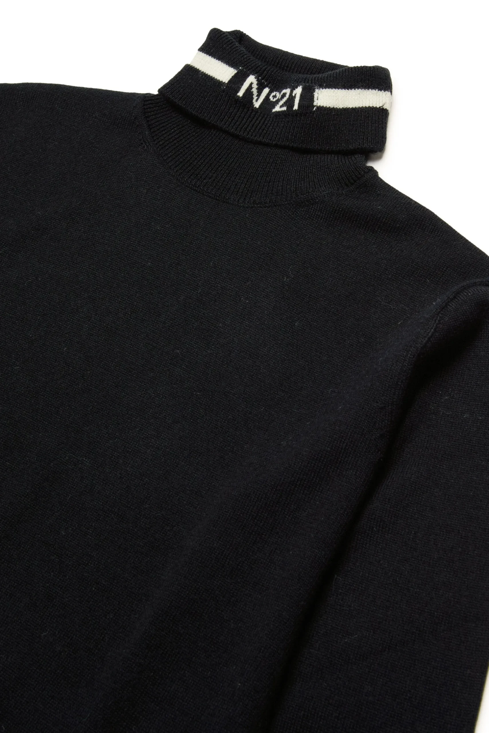 N°21 Maglione a collo alto in misto lana | Maglieria