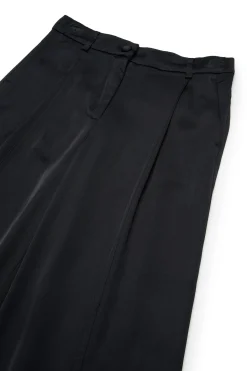N°21 Pantaloni palazzo in satin con pinces | Bambino Pantaloni | Party Looks