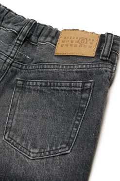 MM6 MAISON MARGIELA Shorts in denim nero con orli a taglio vivo | Bambino Shorts | Denim-Mania